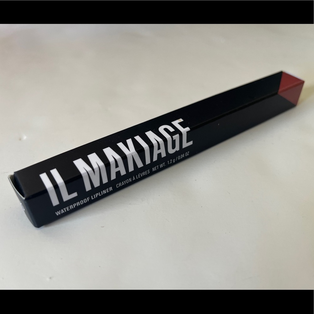 NWB Il Makiage Waterproof Lip Liner “Antique” 501 Color